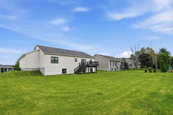 909 14th ST, Rapids City, IL 61278