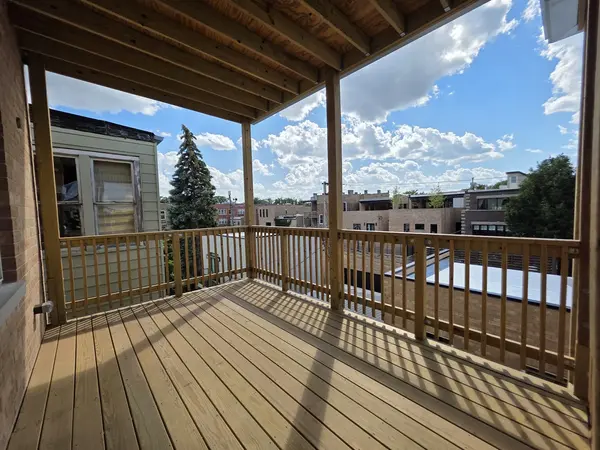 3726 N Racine AVE #2, Chicago, IL 60613