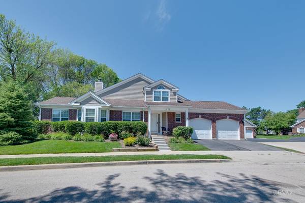 1137 St Andrews CT, Algonquin, IL 60102