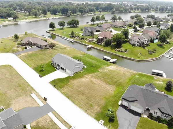 1277 Summerland Key, Machesney Park, IL 61103