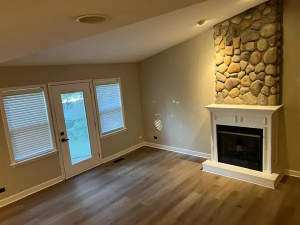 3262 SALEM CT, Aurora, IL 60504