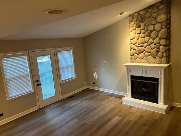 3262 SALEM CT, Aurora, IL 60504