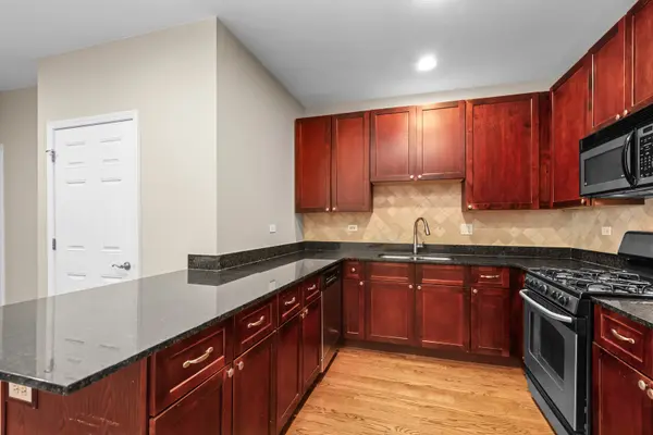 5300 N Lincoln AVE #3C, Chicago, IL 60625