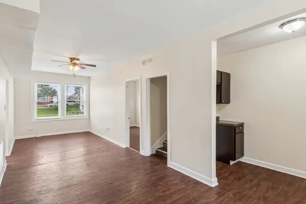 8725 S CONSTANCE AVE, Chicago, IL 60617