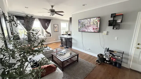 3153 W Augusta BLVD #3A, Chicago, IL 60622