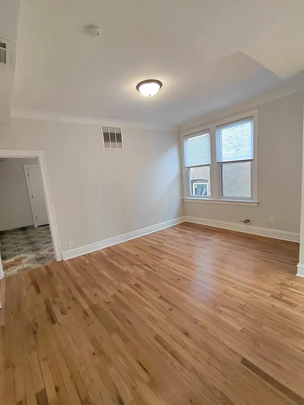 1255 N Harding AVE #2S, Chicago, IL 60651