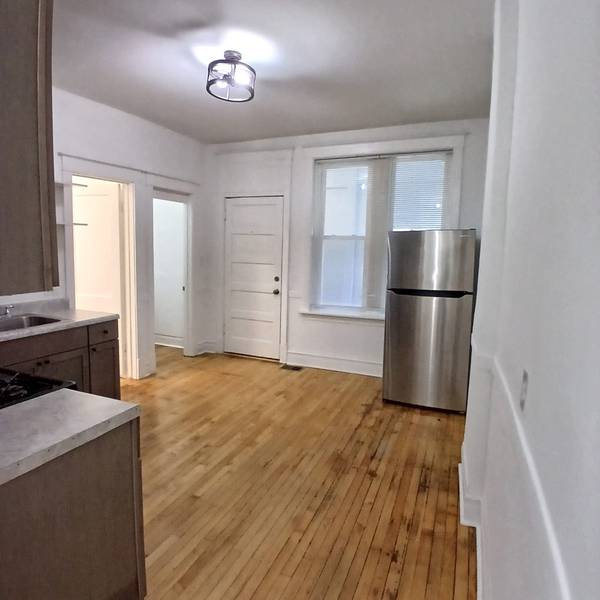 4050 W Hirsch ST #1, Chicago, IL 60651