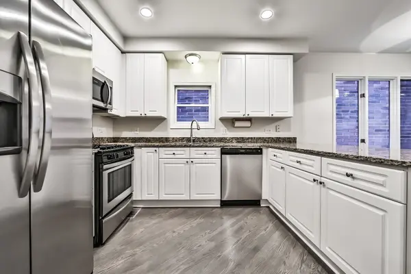 3230 N Seminary AVE #1, Chicago, IL 60657