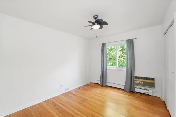 200 South BLVD #1C, Evanston, IL 60202