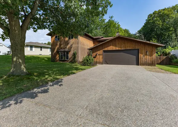 3527 12th AVE, Moline, IL 61265