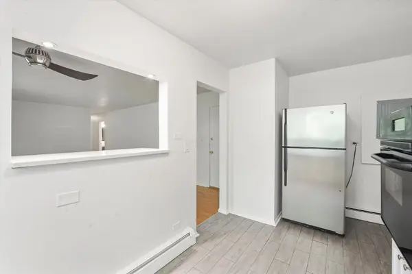 200 South BLVD #1A, Evanston, IL 60202