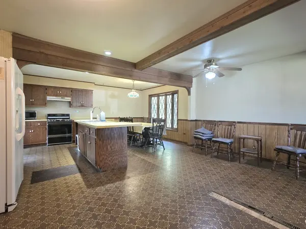 318 N Maple ST, Frankfort, IL 60423
