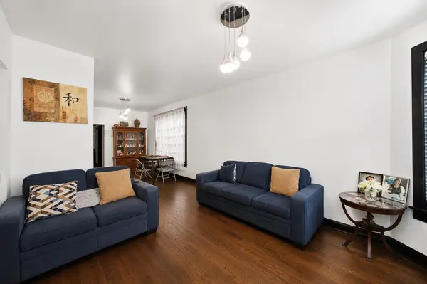 1121 N Lawndale AVE, Chicago, IL 60651