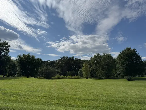 5S390 Deer Ridge Path, Big Rock, IL 60511