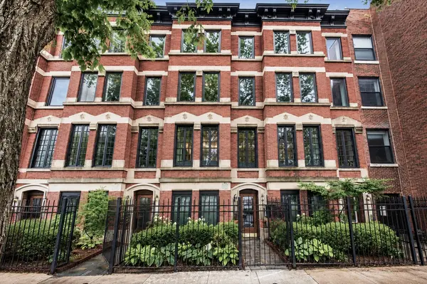 319 W WEBSTER AVE #1, Chicago, IL 60614