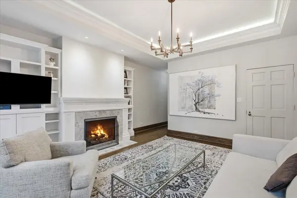 319 W WEBSTER AVE #1, Chicago, IL 60614