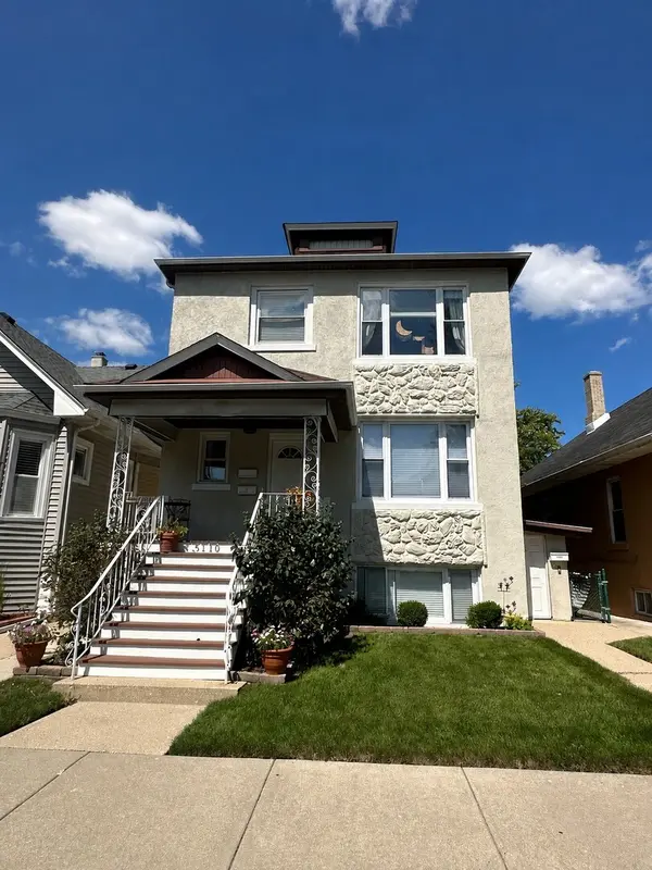 5110 W Byron ST #2, Chicago, IL 60641