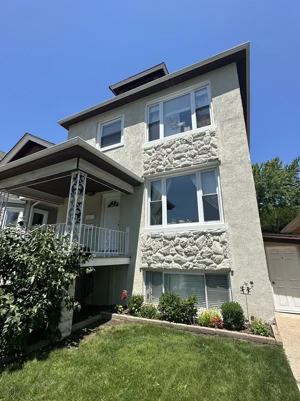 5110 W Byron ST #2, Chicago, IL 60641