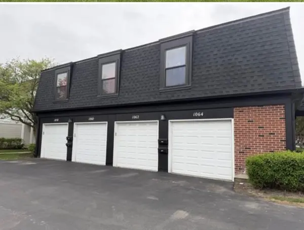 1062 Inverrary LN, Deerfield, IL 60015