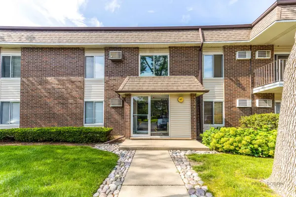 1147 Miller LN #201, Buffalo Grove, IL 60089