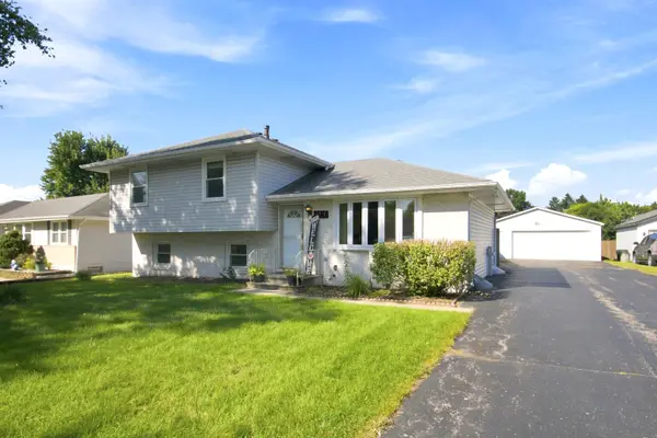 1713 Bataan ST, Joliet, IL 60435