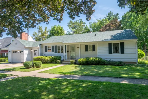 513 N 6th ST, Oregon, IL 61061