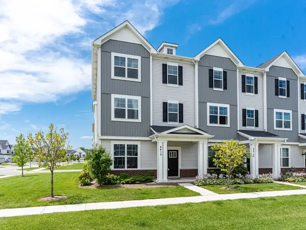 4415 Chelsea Manor CIR, Aurora, IL 60504
