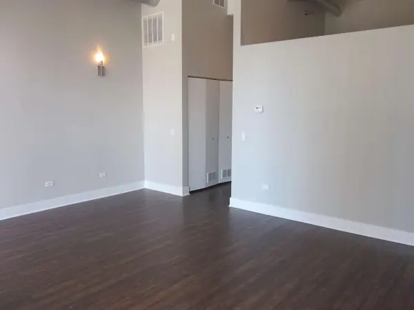Address not disclosed, Chicago, IL 60605