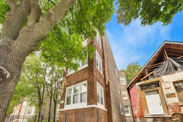 3046 W Polk ST, Chicago, IL 60612