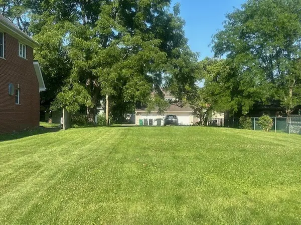 426 Root ST, Park Ridge, IL 60068