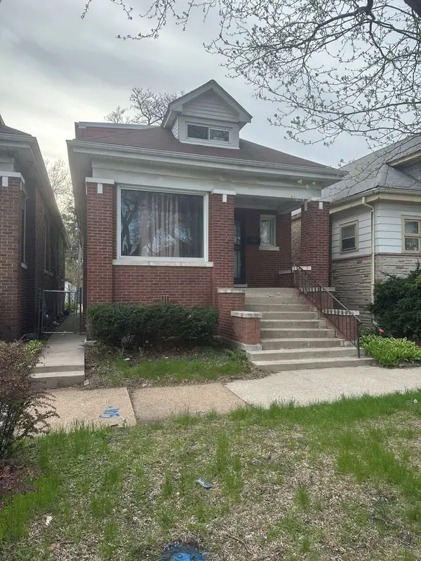 7748 S Langley AVE, Chicago, IL 60619