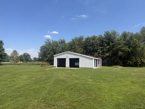 124 S Maple ST, Tamaroa, IL 62888