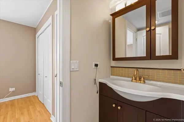 8510 W Catherine AVE #3S, Chicago, IL 60656