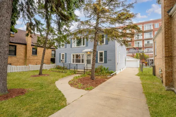 3635 N Oconto AVE #1, Chicago, IL 60634