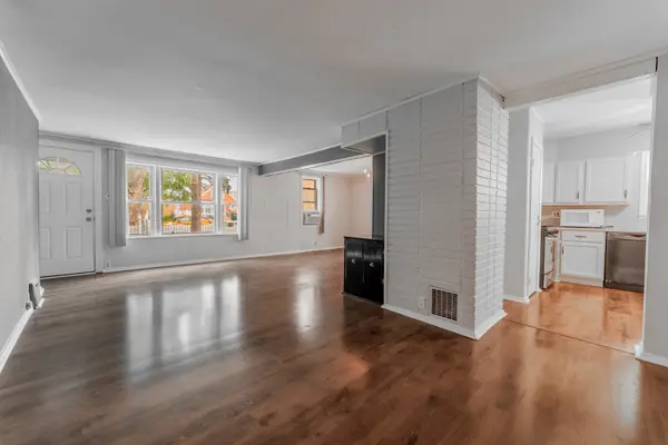 3635 N Oconto AVE #1, Chicago, IL 60634