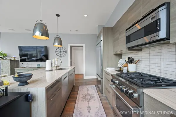 110 W Superior ST #1501, Chicago, IL 60654