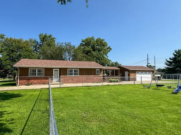 1919 S Jefferson ST, Tilton, IL 61833