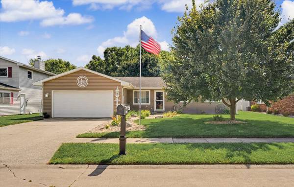 1044 Pinecrest DR, Rantoul, IL 61866