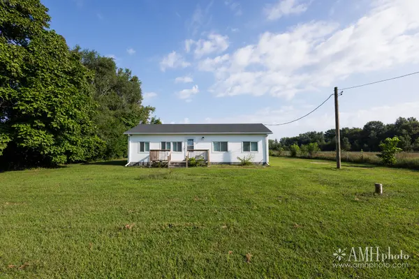 17611 E 4750s RD, Pembroke Twp, IL 60958
