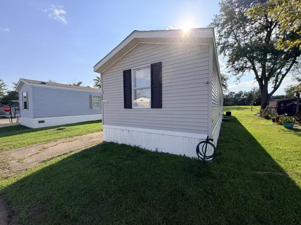 902 Bell Aire ST #25, Marseilles, IL 61341