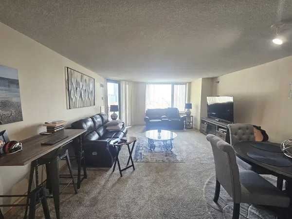 480 N McCLURG CT #1106, Chicago, IL 60611