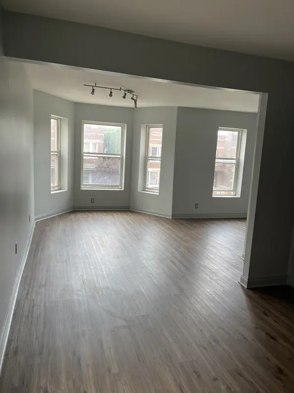4732 W Congress Pkwy #2, Chicago, IL 60644