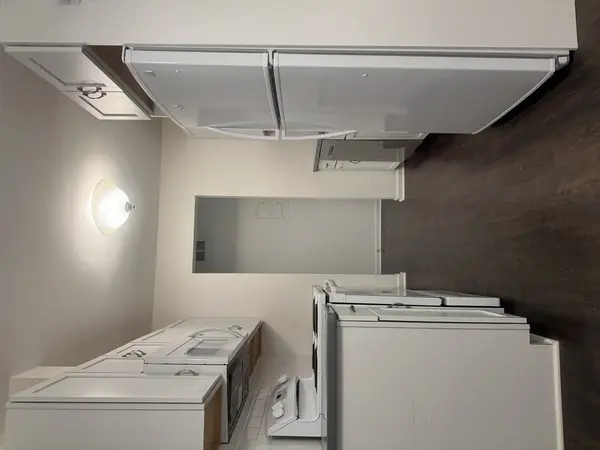 675 GROVE DR #113, Elk Grove Village, IL 60007