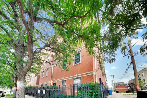 519 S Maplewood AVE #4N, Chicago, IL 60612