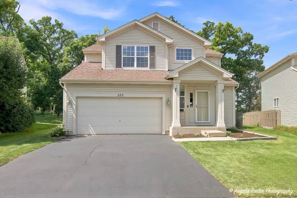352 N CORNERSTONE DR, Volo, IL 60020