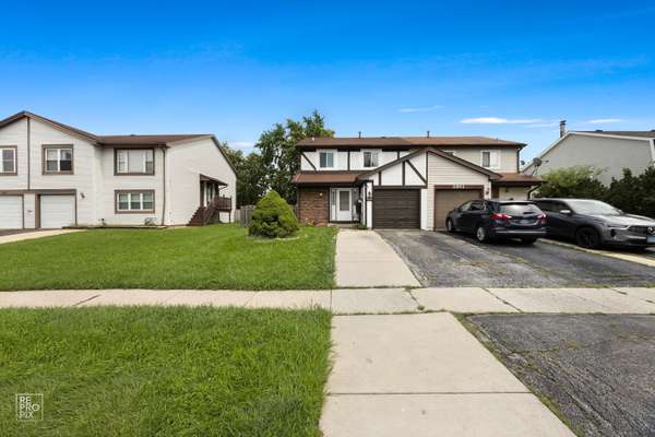 3963 Sandpiper DR, Hanover Park, IL 60133