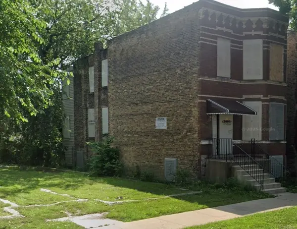 837 N LAWNDALE ST, Chicago, IL 60624