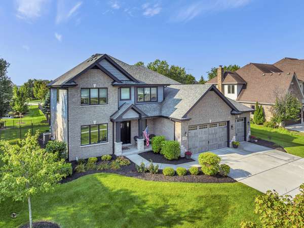 1973 Edgeview DR, New Lenox, IL 60451