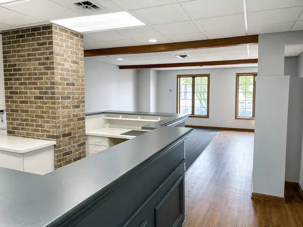 50 Ela ST, Barrington, IL 60010