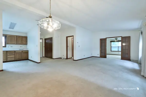 9 Hialeah CT, Grayslake, IL 60030